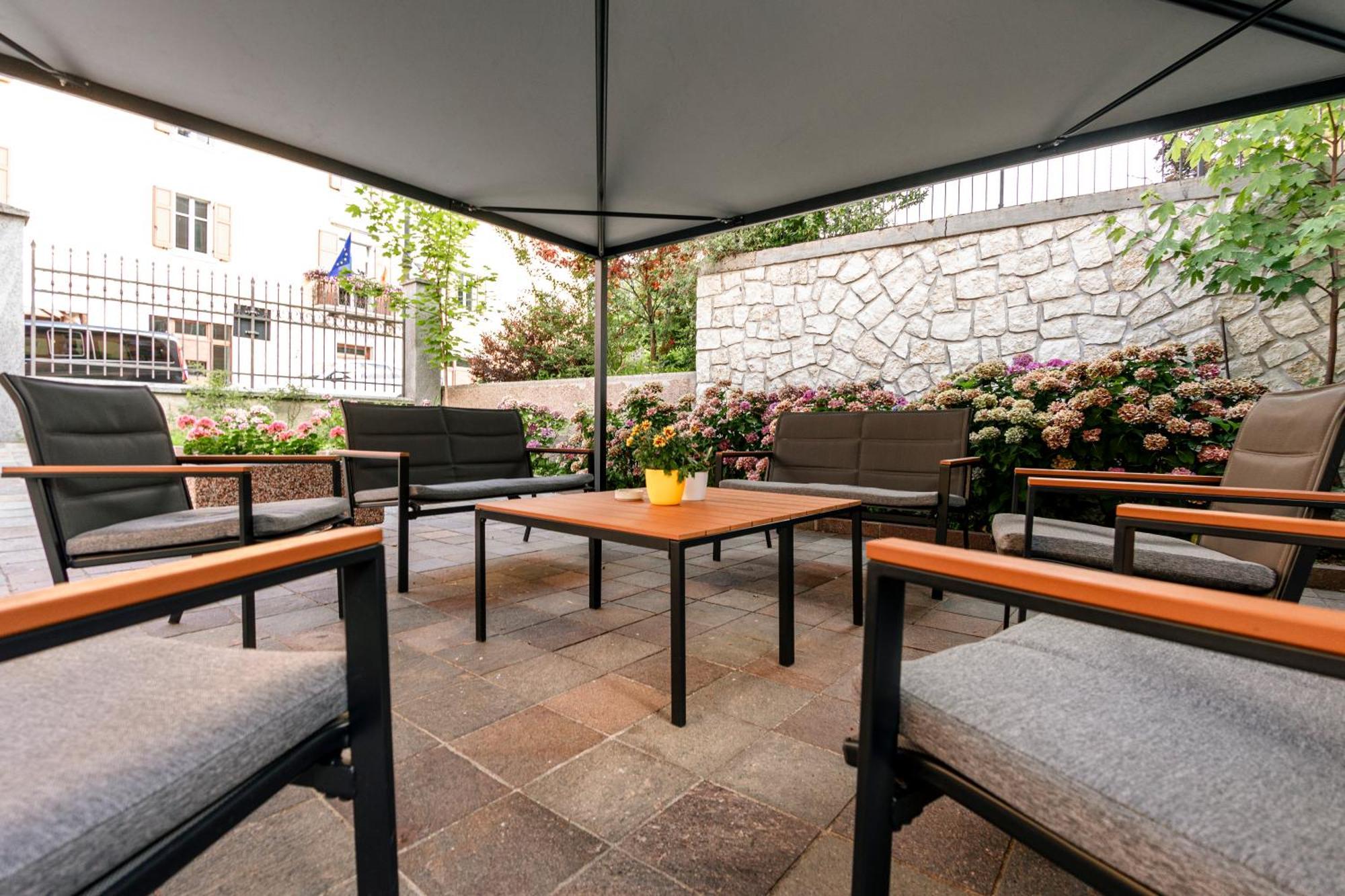 Hotel Vittoria 론체뇨 외부 사진